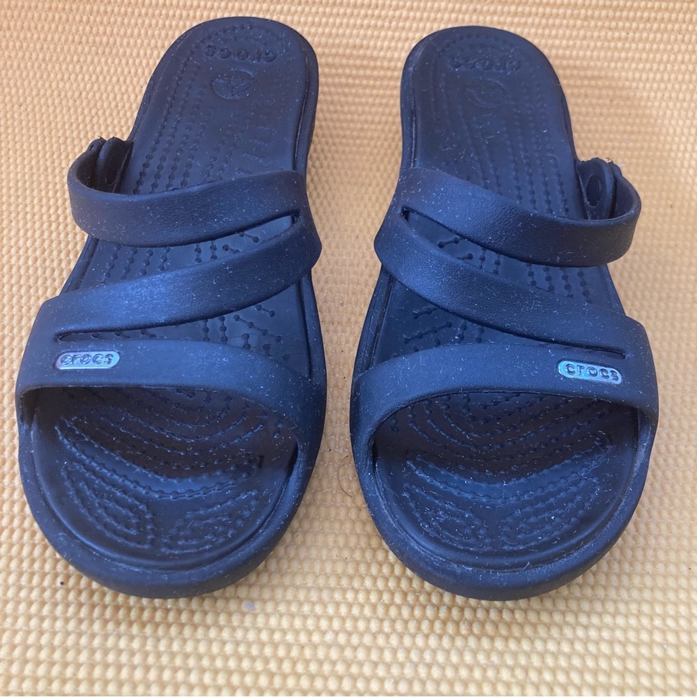 Crocs Patricia Women Black Wedge Sandals Multi Strap Comfort Slides Size 8 - Picture 2 of 9